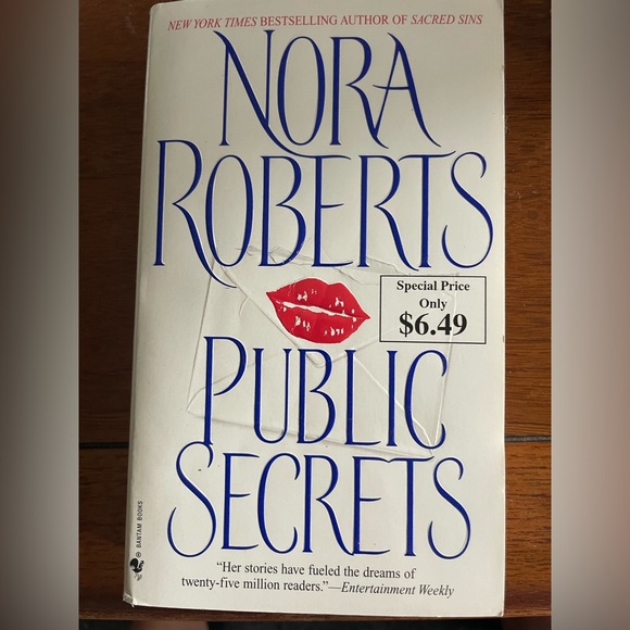 Public Secrets by Nora Roberts - Picture 1 of 3